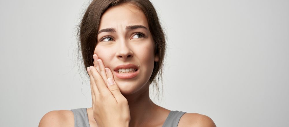 5 Natural Remedies for Toothache Pain